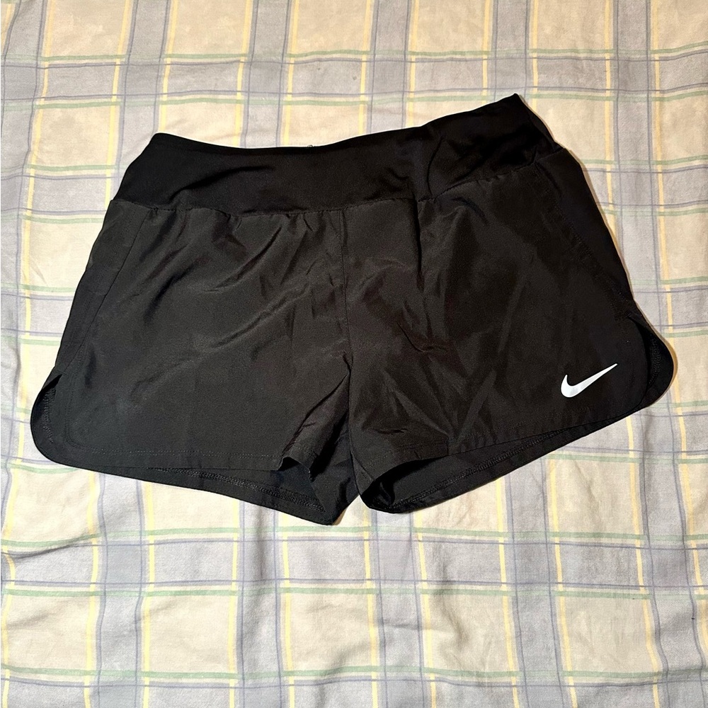 Nike Black Athletic Shorts Lightweight Elastic Waist